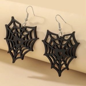 Heart Spiderweb Earrings